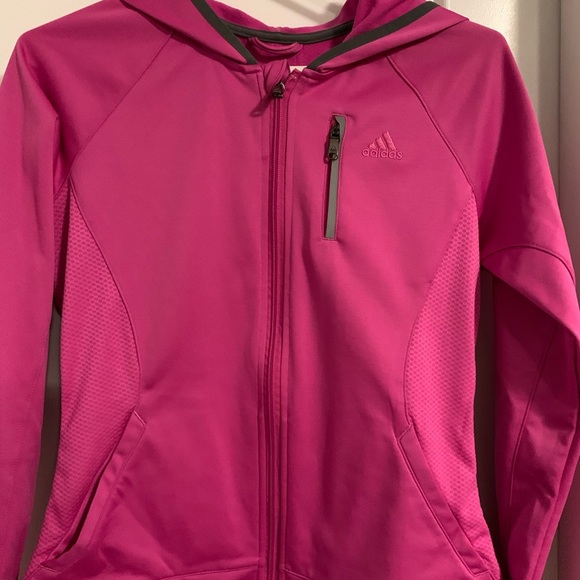 Tops - Picture 13 of 16